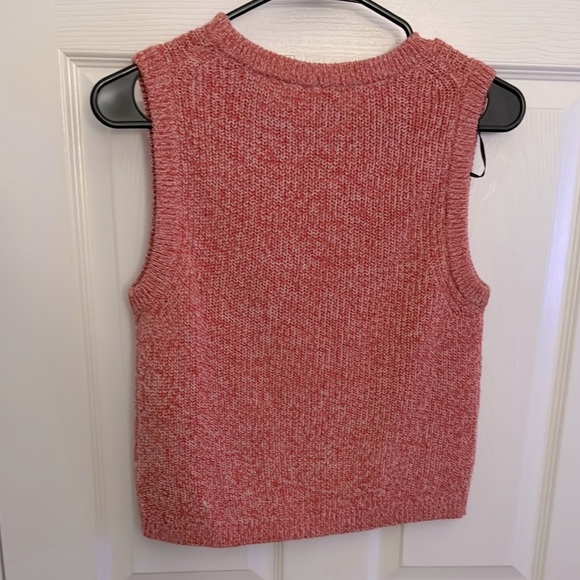 H&M knit sleeveless top - Picture 4 of 4